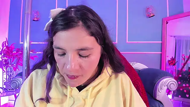 TaraTaylorr online show from 02.14.26