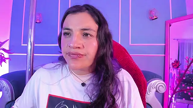 TaraTaylorr online show from 02.15.26