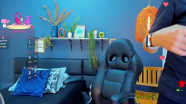 yessila parker online show from 02.17.26