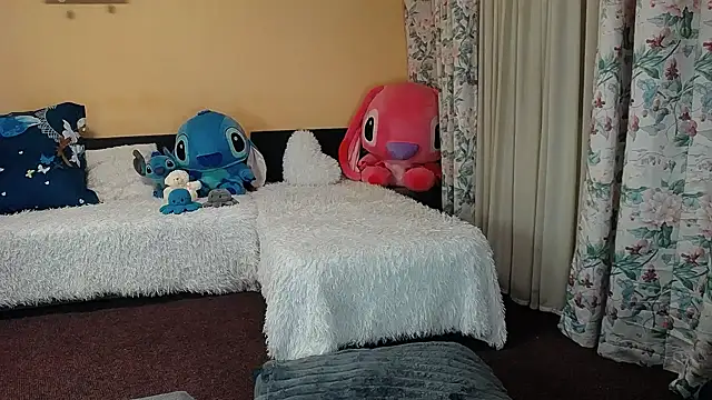 Maddison Summer online show from 10.31.25