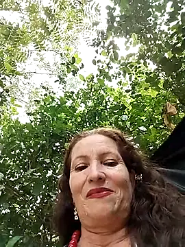 Snapshot of Sexy-Woman-Mature chatting on 03.06.25 Sexy-Woman-Mature online show from 03.06.25