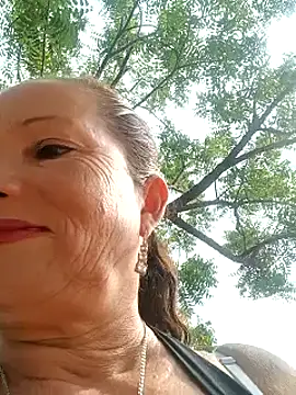 Snapshot of Sexy-Woman-Mature chatting on 03.11.25 Sexy-Woman-Mature online show from 03.11.25