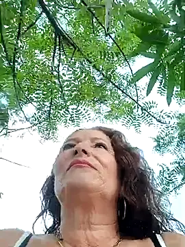 Snapshot of Sexy-Woman-Mature chatting on 03.22.25 Sexy-Woman-Mature online show from 03.22.25