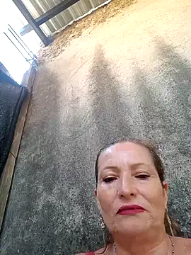 Snapshot of Sexy-Woman-Mature chatting on 09.15.25 Sexy-Woman-Mature online show from 09.15.25