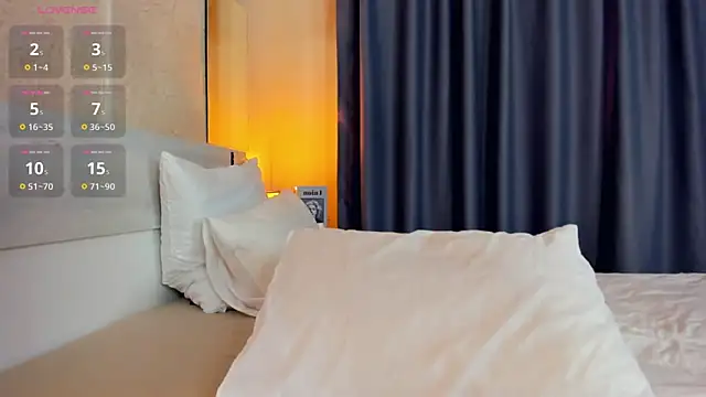 Snapshot of mae_barbiee chatting on 03.23.25 mae barbiee online show from 03.23.25