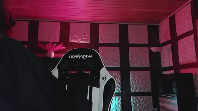 SweetSeraphine online show from 10.05.25