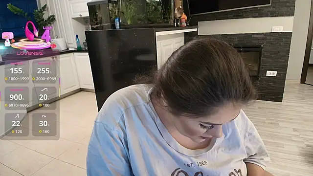 Layla- online show from 11.06.25