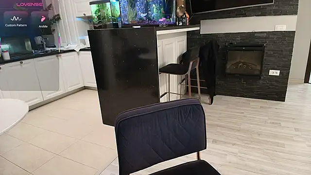 Layla- online show from 11.19.25