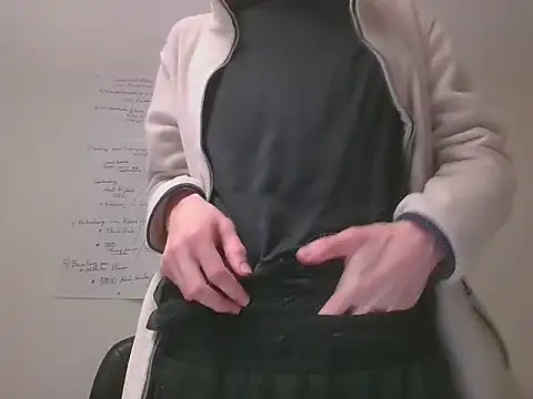 Snapshot of xy_monkeyBigCock chatting on 03.02.26 xy monkeyBigCock online show from 03.02.26