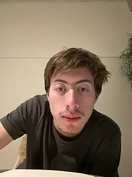 Snapshot of xy_monkeyBigCock chatting on 04.14.26 xy monkeyBigCock online show from 04.14.26