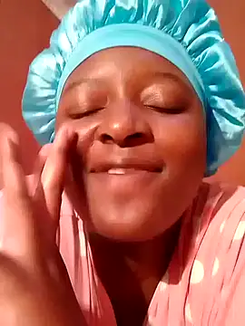 sexyhips2001 online show from 10.25.25