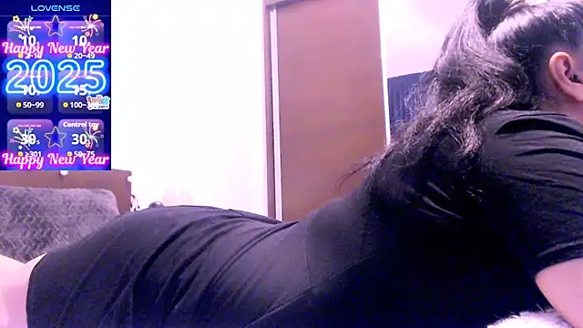 Snapshot of Alina_eve chatting on 12.23.25 Alina eve online show from 12.23.25