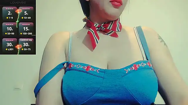 Snapshot of Alina_eve chatting on 03.06.26 Alina eve online show from 03.06.26