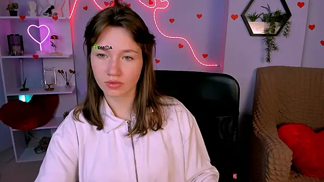 Snapshot of helli_belli chatting on 02.11.26 helli belli online show from 02.11.26