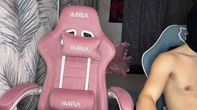 LallyRose69 online show from 12.20.25