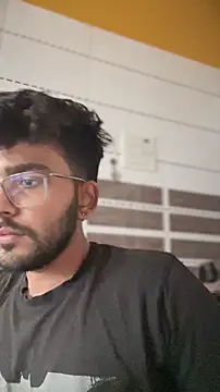 DoctorAlonee46 online show from 10.17.25