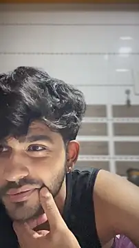 DoctorAlonee46 online show from 10.31.25