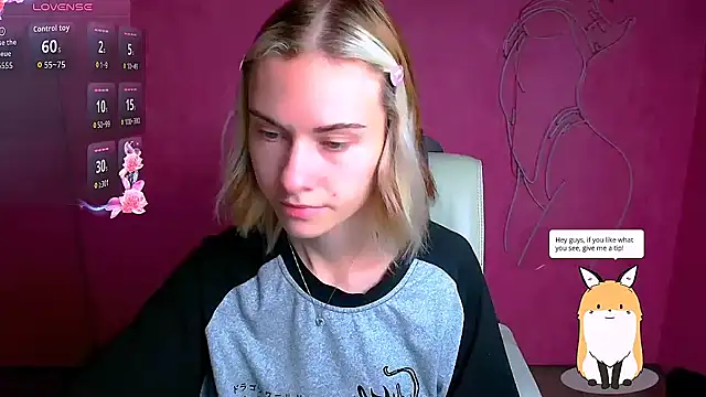 Snapshot of Fiona_Night chatting on 10.06.25 Fiona Night online show from 10.06.25