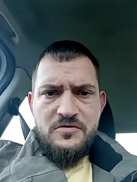 Snapshot of iurinicola chatting on 03.01.25 iurinicola online show from 03.01.25