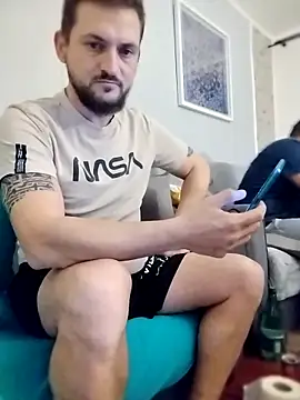 Snapshot of iurinicola chatting on 02.01.26 iurinicola online show from 02.01.26