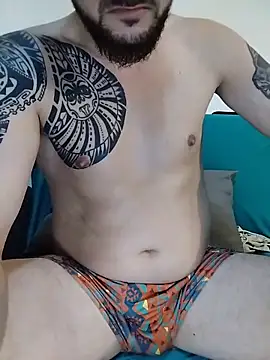 Snapshot of iurinicola chatting on 02.12.26 iurinicola online show from 02.12.26