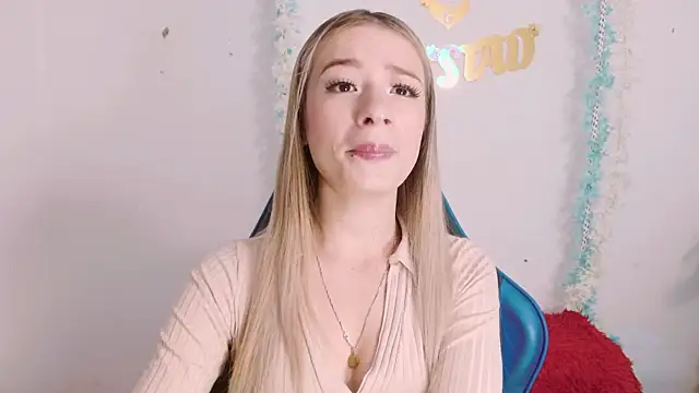 hannah 026 online show from 10.07.25