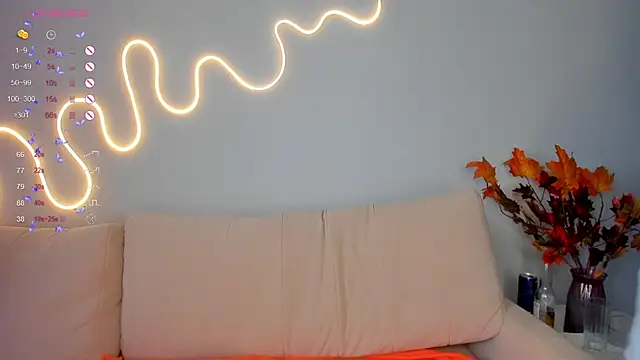 dinky  emily online show from 09.15.25