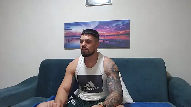 Tiberius hunk online show from 11.26.25