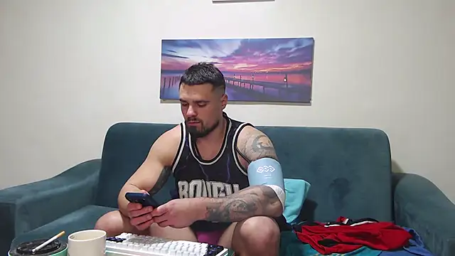 Tiberius hunk online show from 01.08.26