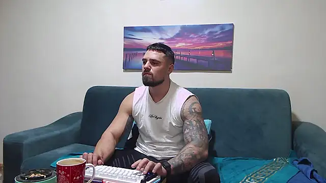 Tiberius hunk online show from 01.11.26