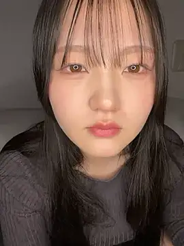 MinaKubo online show from 04.04.26