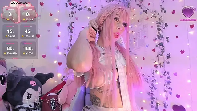 elizabeth jiing online show from 03.14.25