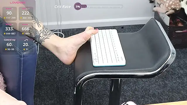 EmmaGallen online show from 10.15.25