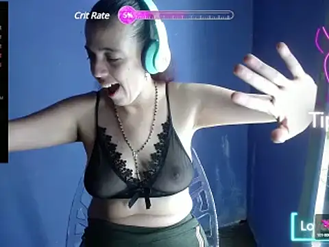 Snapshot of luli_angel chatting on 03.08.25 luli angel online show from 03.08.25