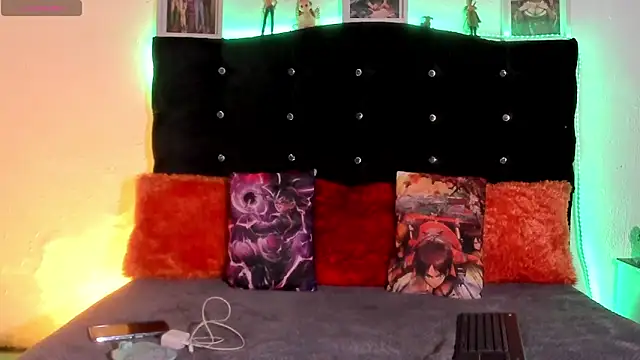 young jung online show from 09.29.25