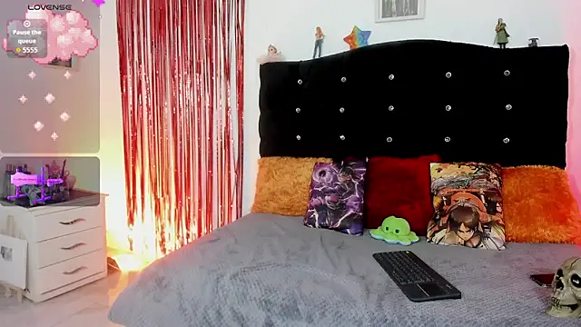 young jung online show from 10.09.25