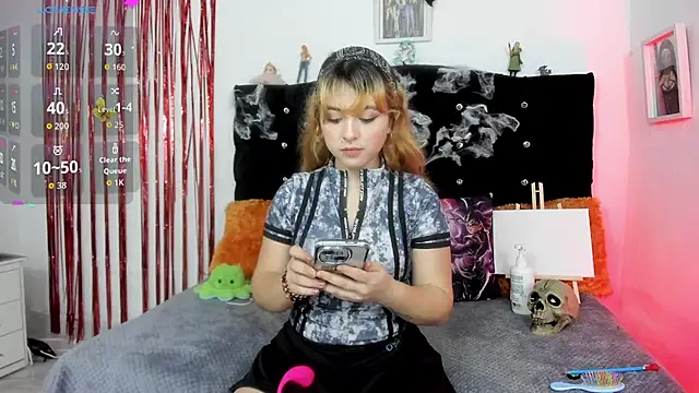 young jung online show from 10.20.25