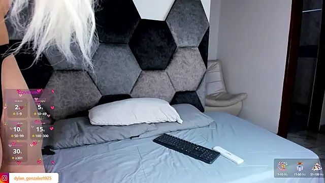 Dylan Turnerr online show from 09.17.25