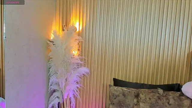 AlexiaAbbey online show from 10.28.25