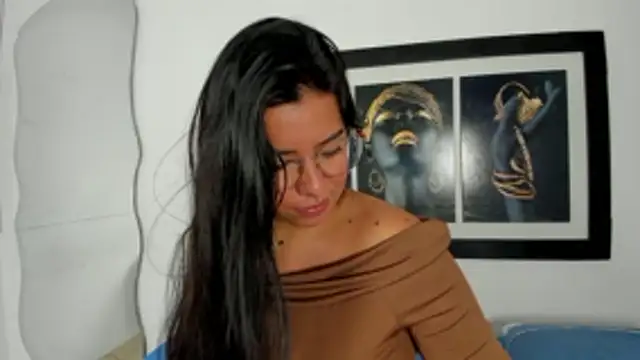 Snapshot of emilyy_cooperr chatting on 01.16.26 emilyy cooperr online show from 01.16.26