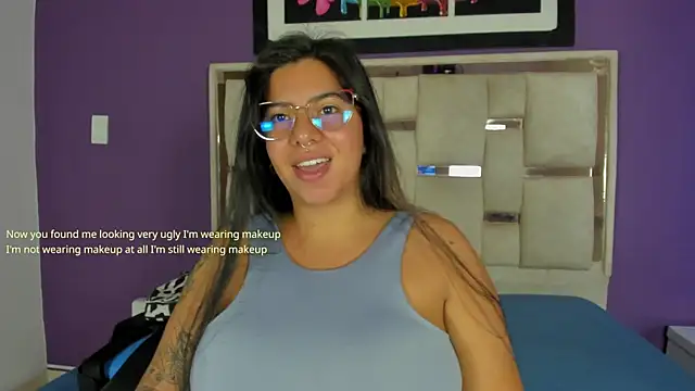Snapshot of emilyy_cooperr chatting on 02.26.26 emilyy cooperr online show from 02.26.26