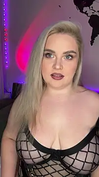 April Vancee online show from 09.25.25