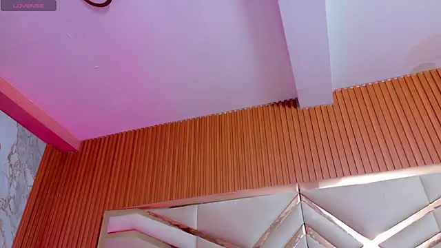 Snapshot of playfulcurvy chatting on 10.06.25 playfulcurvy online show from 10.06.25