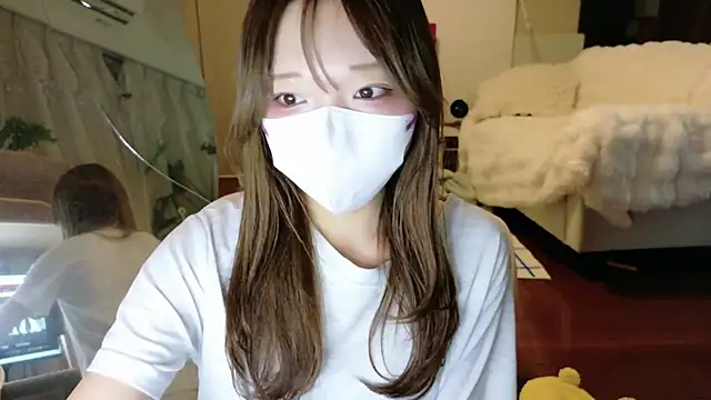 mami-pokoch online show from 09.12.25