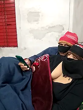 Pakhi Couple 69 online show from 01.06.26