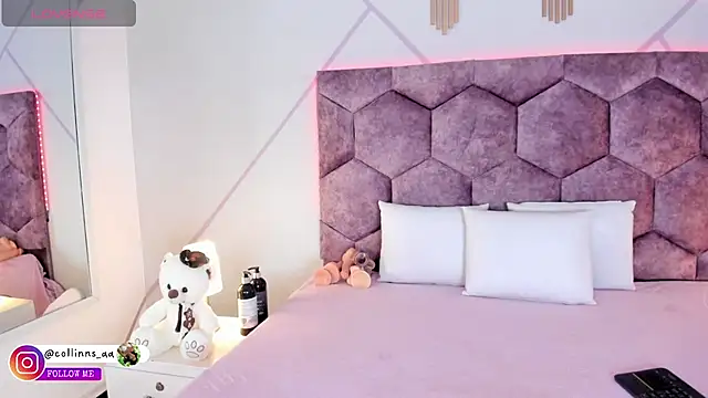 Snapshot of aurora_collinss_ chatting on 01.19.26 aurora collinss online show from 01.19.26