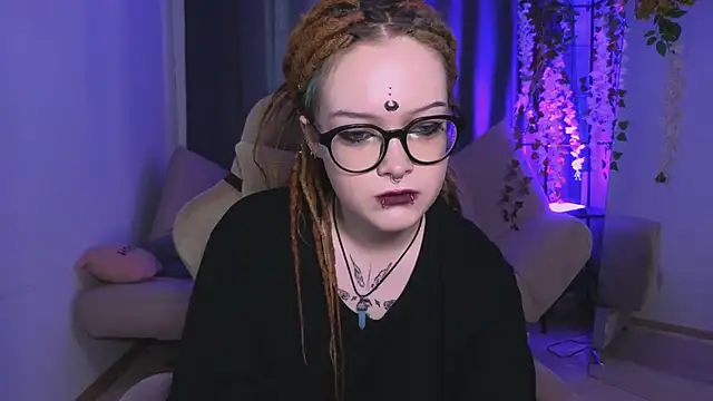 NicoleFlloret online show from 03.06.25