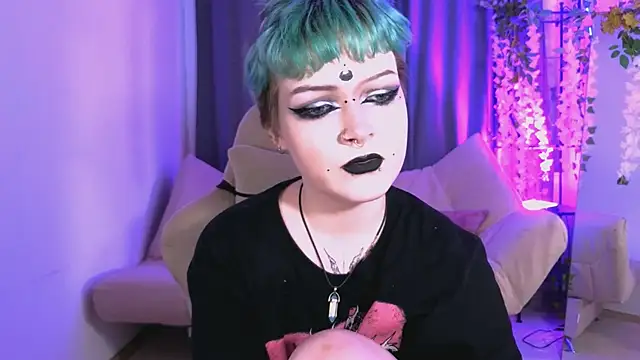 NicoleFlloret online show from 03.15.25