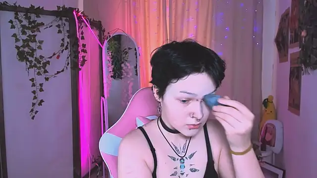 NicoleFlloret online show from 03.21.25