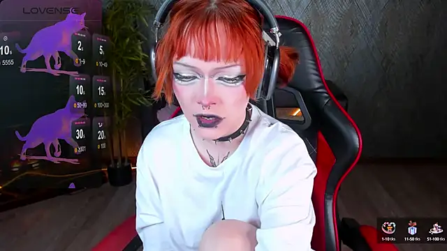 NicoleFlloret online show from 10.02.25